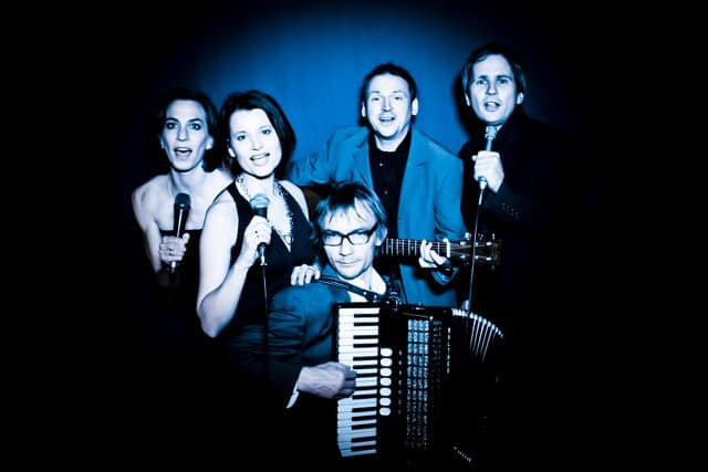 die theaterachse singt